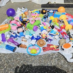 Toys lot.
