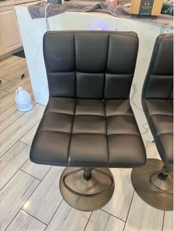 6 stools