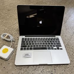 Apple MacBook Pro 13-inch 2015 (Intel i5/8GB/256GB SSD) OSX Monterey 