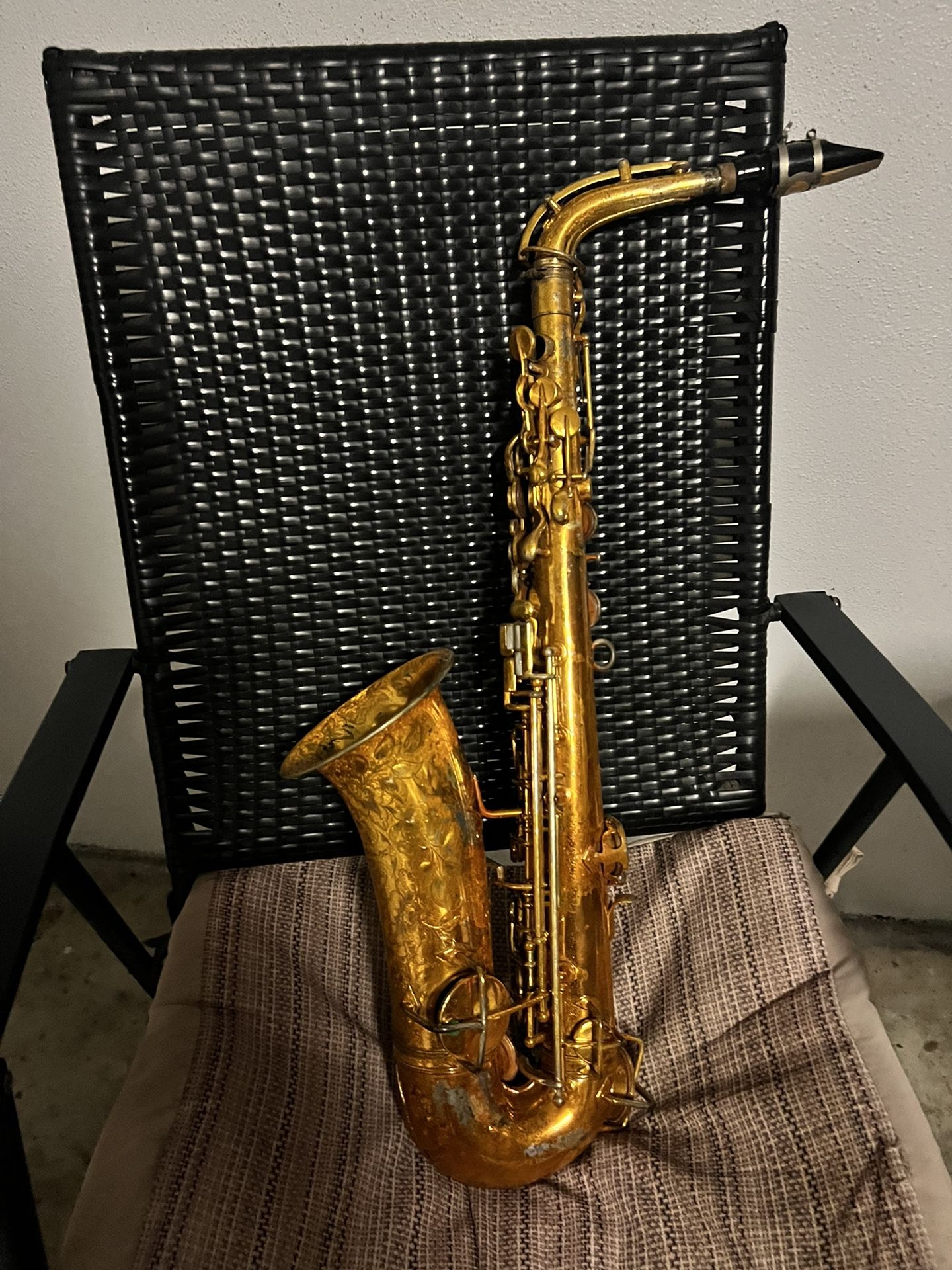 Vintage Frank Holton Alto saxophone