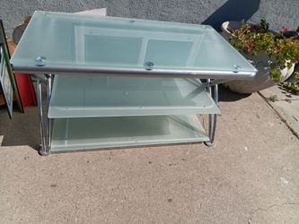 Tv stand