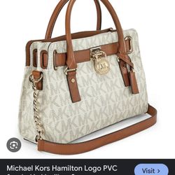 Michael Kors Purse ( See Description )