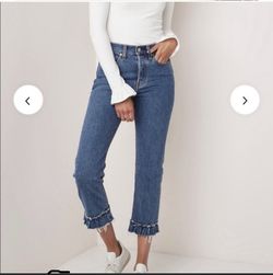 Levi’s Wedgie straight size 28