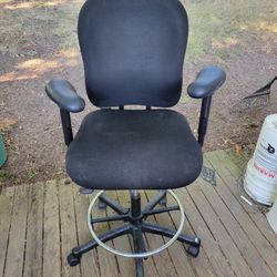Knolls Office Chair