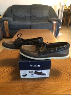 Sperry boat shoes