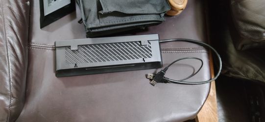 Xbox one X/S vertical stand with USB hub