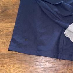 Lululemon size large