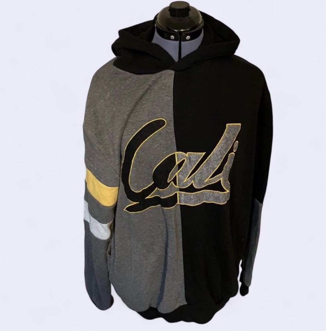 MEN'S CALI ORIGINAL DELUXE APPAREL COLLECTION HOODIE SIZE 2XL