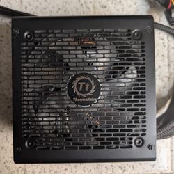 Thermaltake SMART RGB 700W 80+ PSU