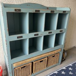 Potato Barn Cubby w/Bench & Baskets 