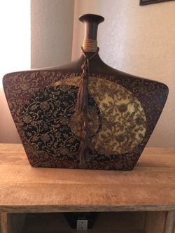 Decorative Pieces, Decore