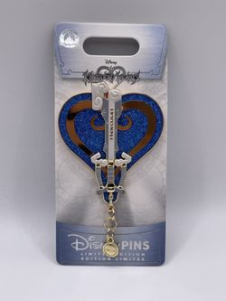 2026 Disney Parks Kingdom Hearts Olympia Keyblade LE Pin