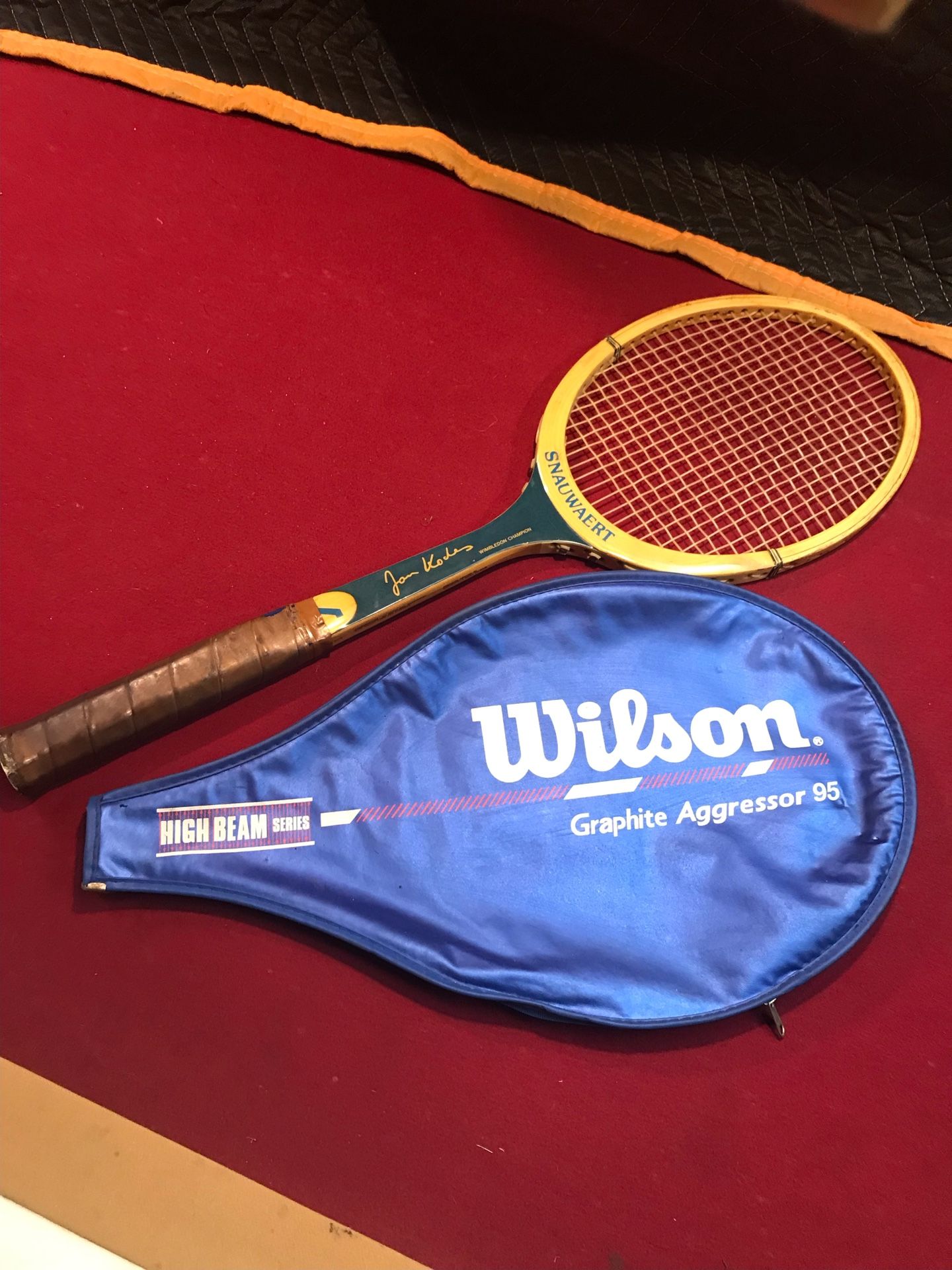 Tennis Racket Stauwaert
