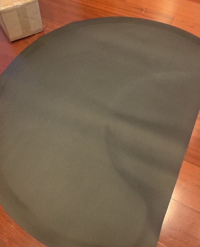 Minerva Anti-Fatigue Mat 3'x4' Semi Circle with Round Cut-Out-Single Sponge 