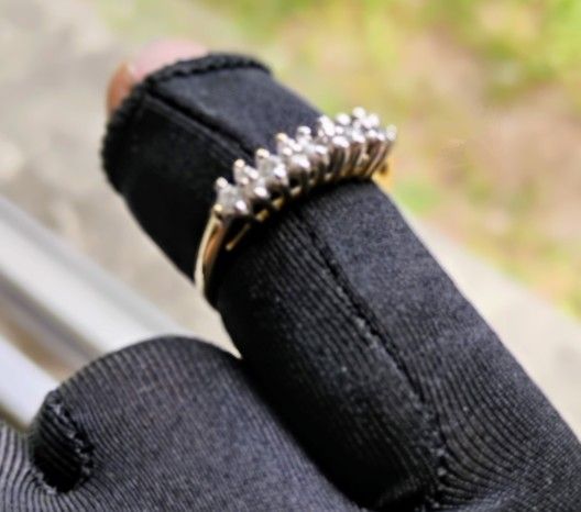 14k Gold/Diamond Wedding Ring