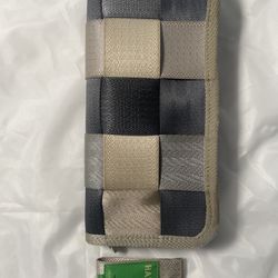 Harvey’s Seatbelt Bag Wallet - Clutch