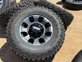 FREE DELIVERY 2U - 4X OEM 18" Ford F250 F-350 TREMOR Gray wheels 10482 tires DURATRAC R/T 35" 99%