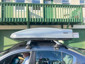 Thule Atlantis XL rooftop cargo box