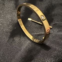 Cartier Love Bracelet 