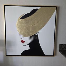 Large Modern Fashion Canvas – Gold Texture & Red Lips