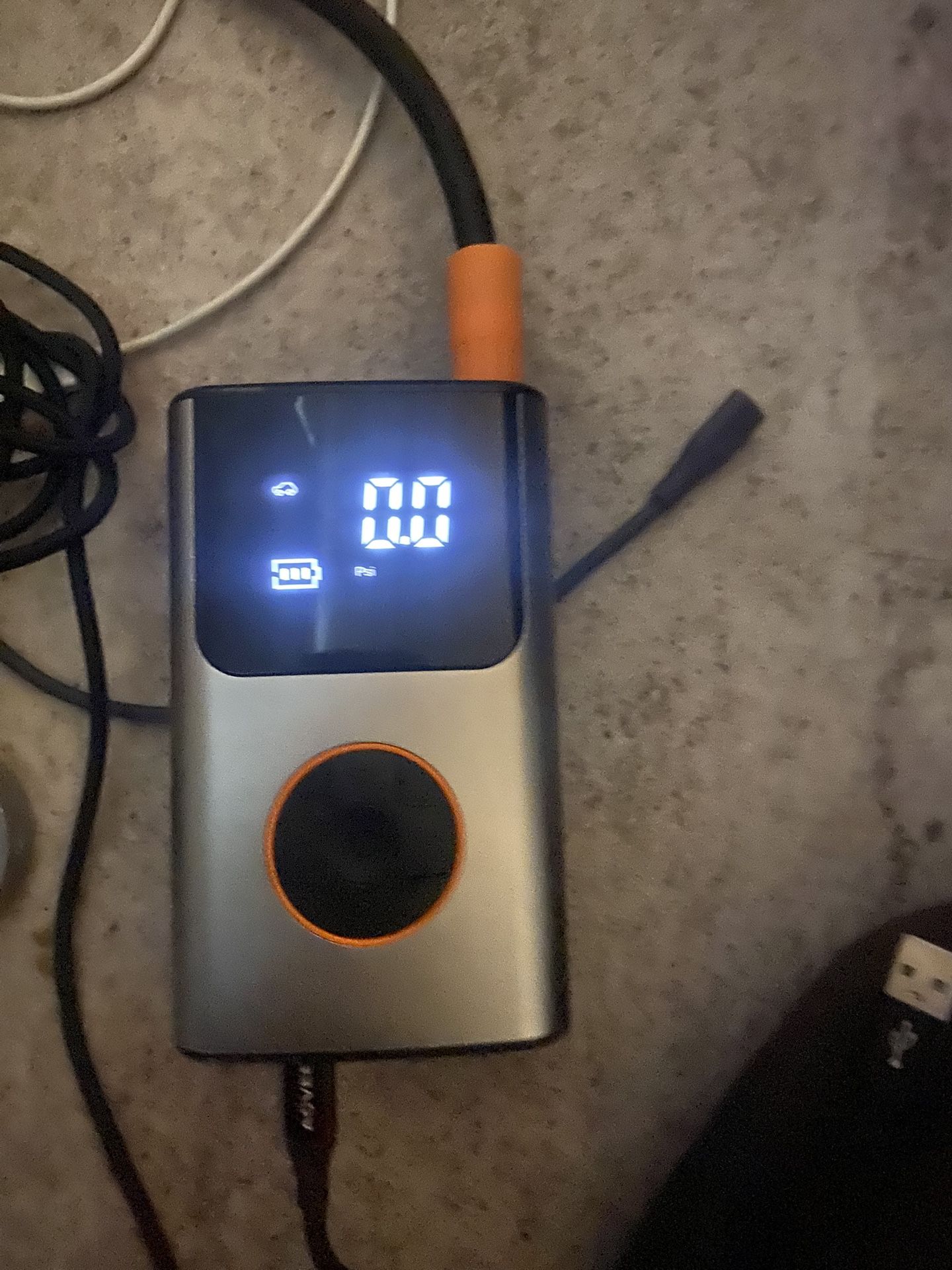 Portable Charger Tire pump