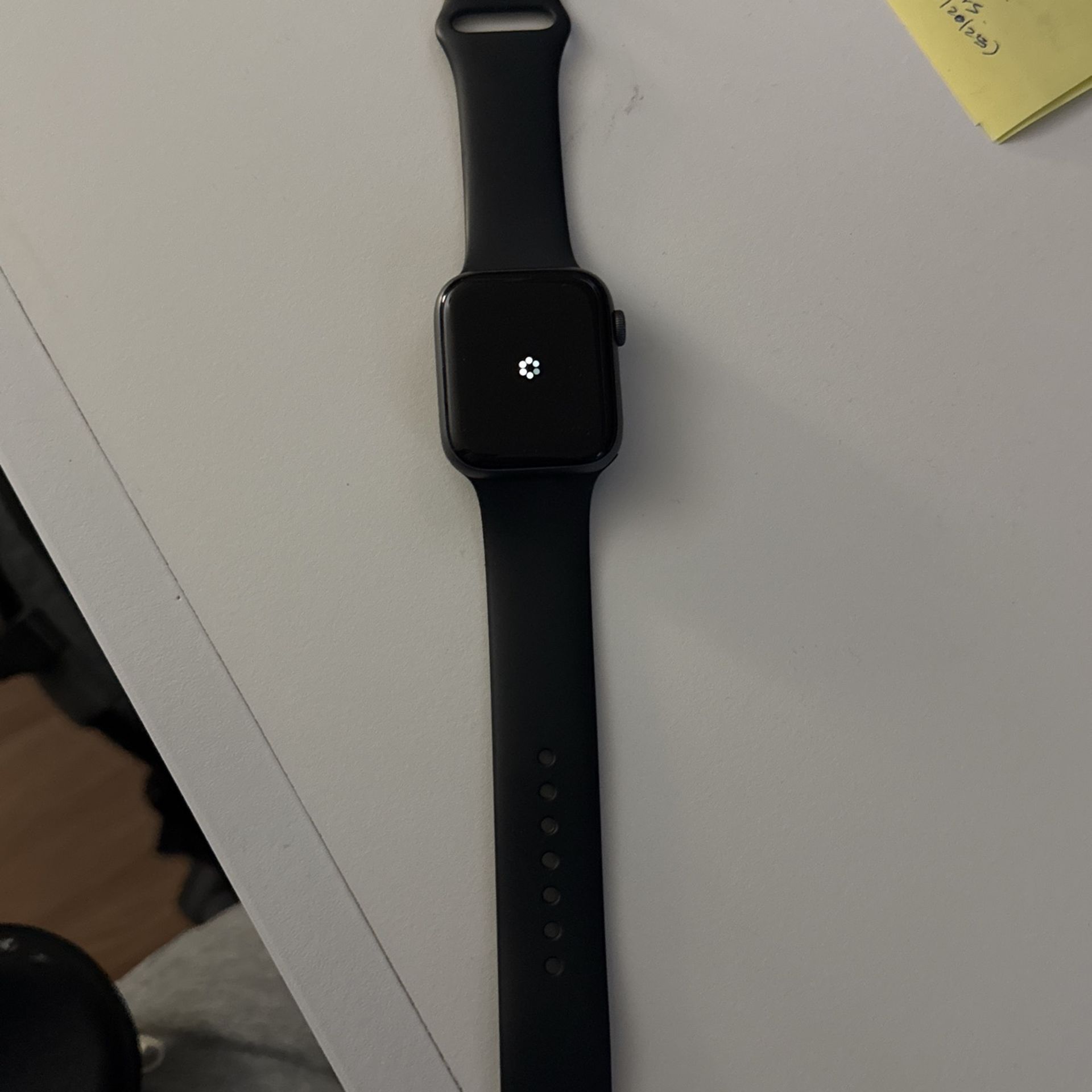 Apple Watch Series 4- 44mm