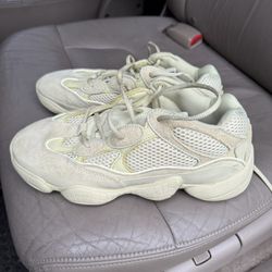 Adidas Yeezy 500 Size 9