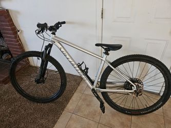2021 Specialized Rockhopper Comp Large