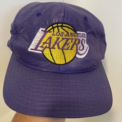 Vintage Los Angeles Lakers Pro Star NBA SnapBack Purple Nylon Embroidered Logo Read Hat Size : One Size Fits All Adult NOT $1