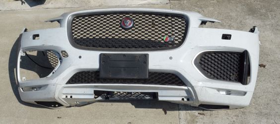 USED REF#B857 || 2017-2018 JAGUAR F-PACE : S || FRONT BUMPER ASSEMBLY