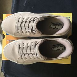 Skechers Casual Shoes Size 10.5, Color:Tan Slip-ins pre owned