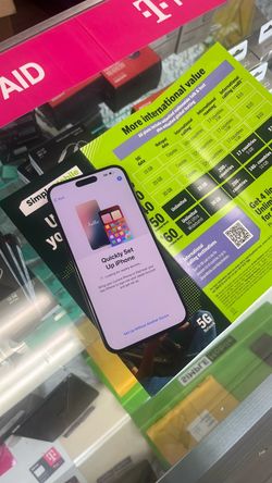 iPhone 15 plus 128gb Simple Mobile + 3 Months Unlimited plan