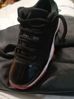 Air Jordan 11 Bred Sneaker