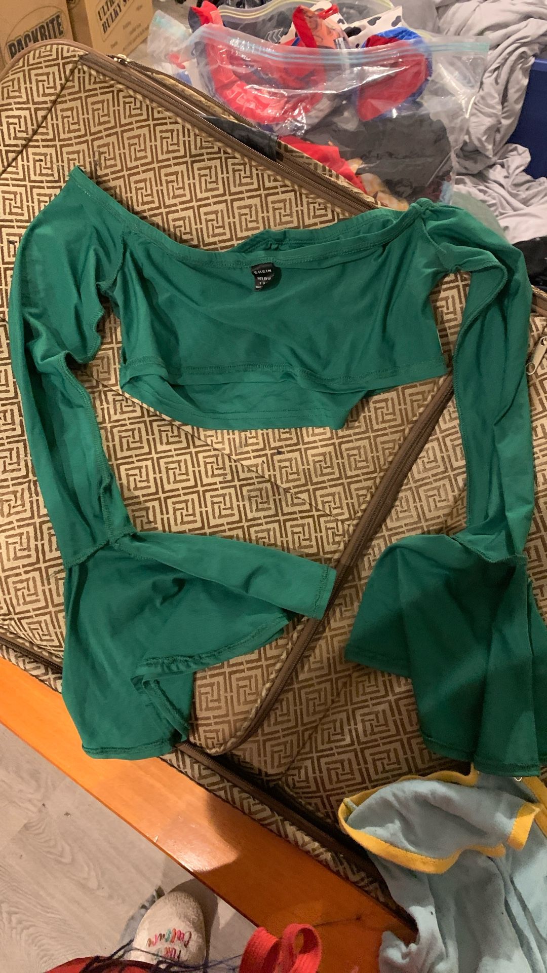 Half Shirt