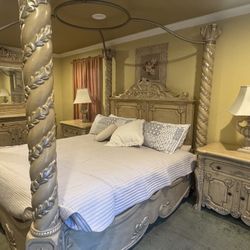 King Bedroom Set