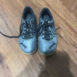 11 Indoor soccer shoes for kids 