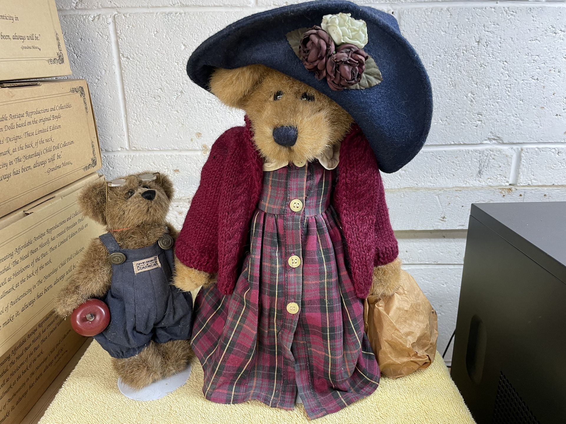 Boyd’s Bears “Justina & Matthew”