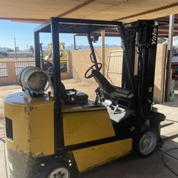 2001 Yale Forklift 