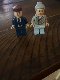 Lego minifigures