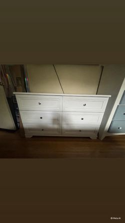 White 6-Drawer Double Dresser