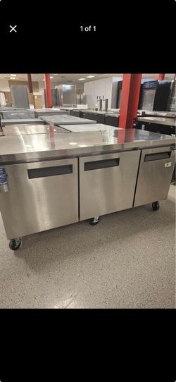 New open box 72" cooler