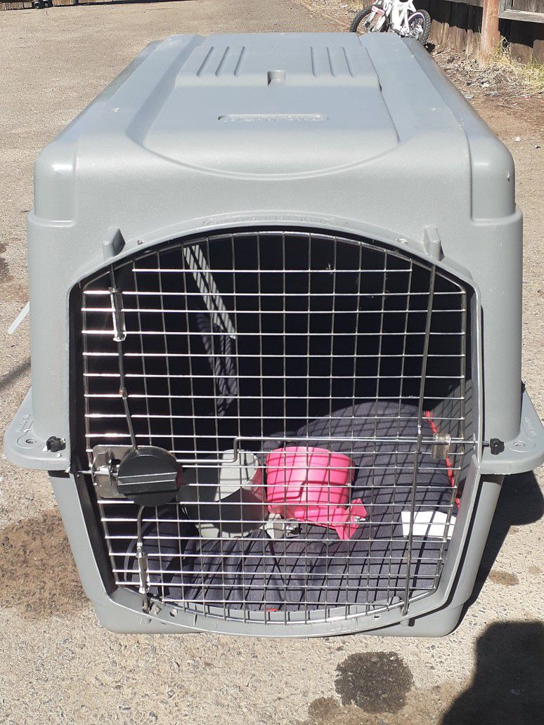 XL Pet Crate Kennel With Security Lock