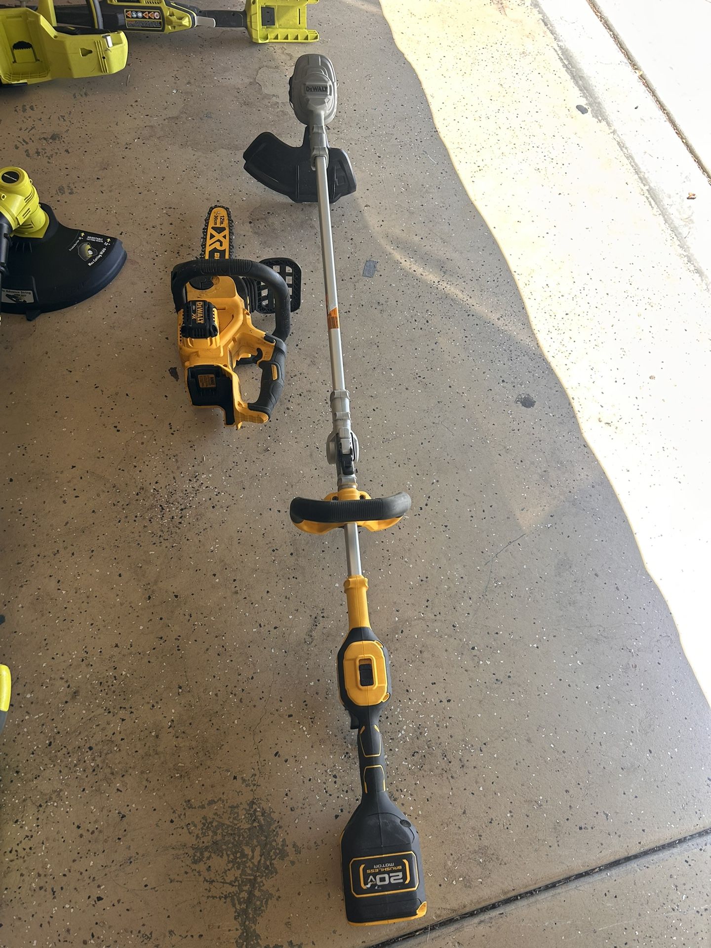 DEWALT TOOL