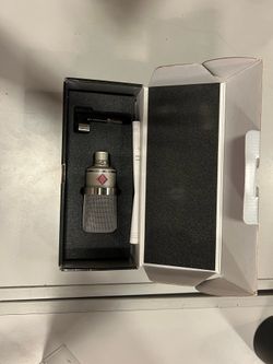 Neumann Berlin 102 Microphone