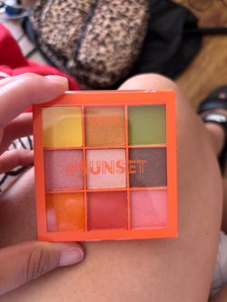 Makeup pallet