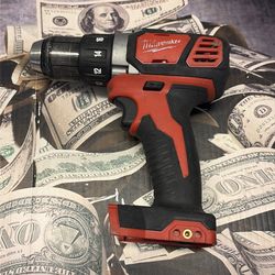 37037-14 MILWAUKEE DRILL DRIVER “TOOL ONLY”