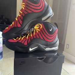 Nike Air Bakin Size 11 DS
