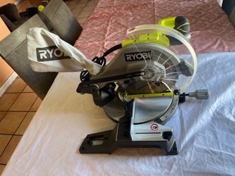 Ryobi 10-Inch Compound Miter Saw