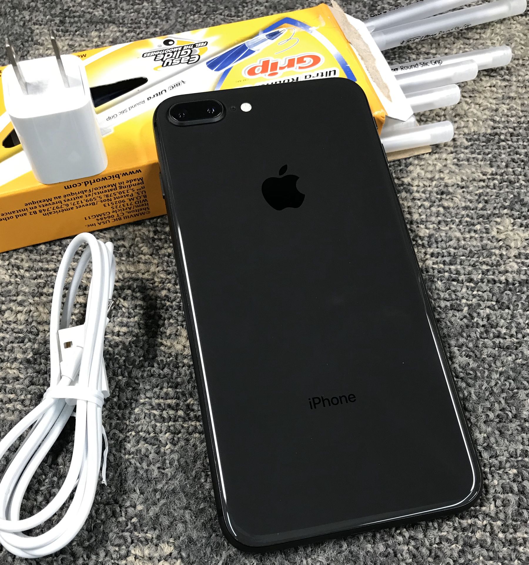 256Gb Black iPhone 8 Plus(8+) - Factory Unlocked.
