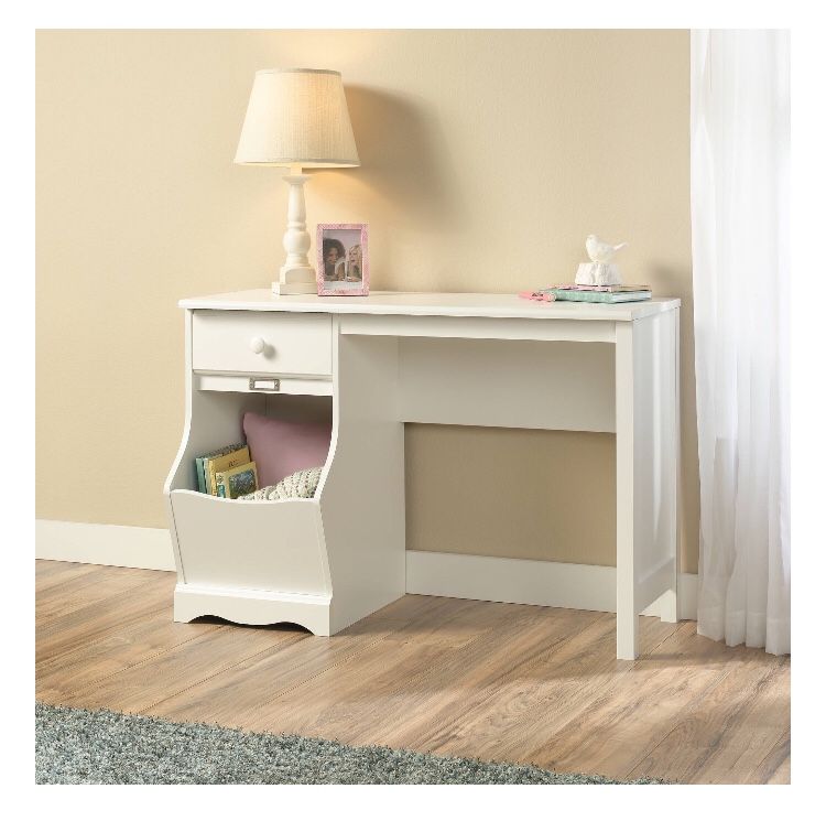 Sauder Storybook Kids Desk, Soft White Finish, 4A-1690